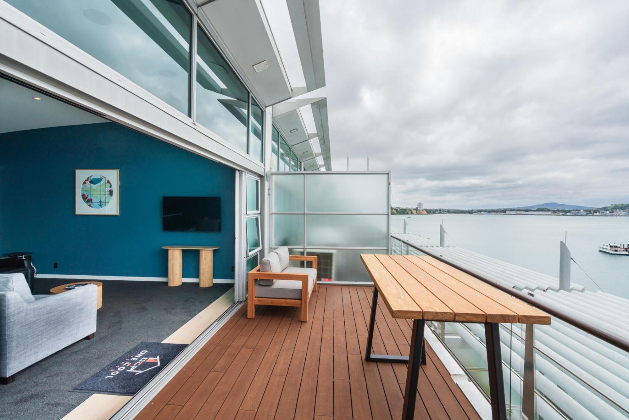 Penthouse Apartment With Stunning Harbour Views Auckland Extérieur photo
